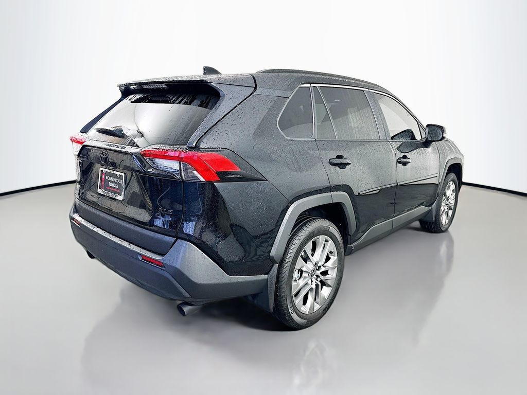 Thumbnail: 2025 Toyota RAV4 - 5