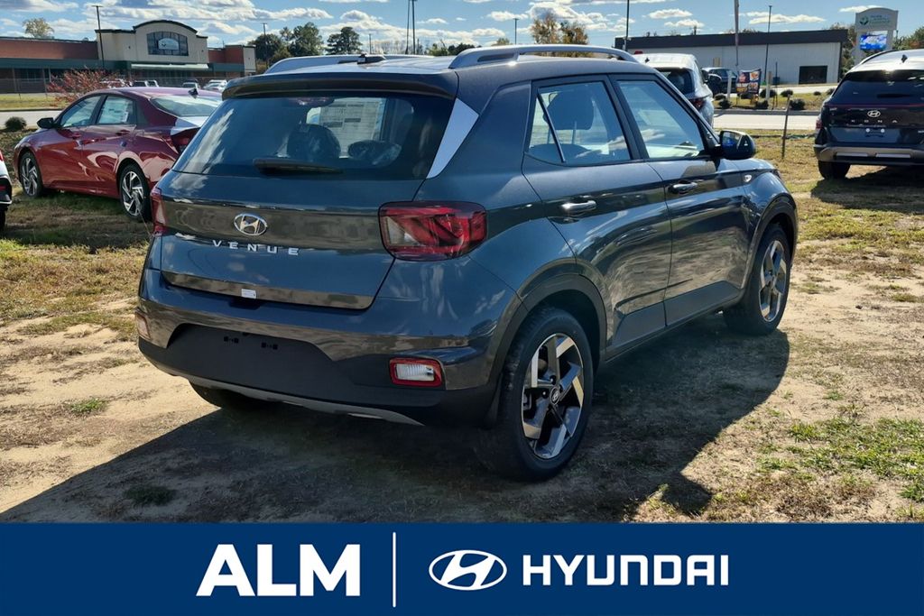 New 2026 Gray Hyundai SEL image 6