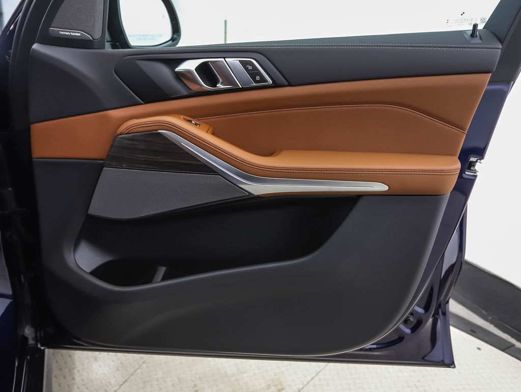 Thumbnail: 2026 BMW X5 - 29