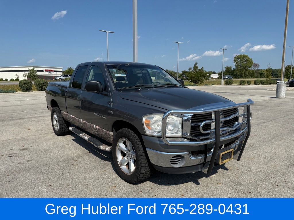 Mineral Gray Metallic 2007 Dodge RAM 1500 Pickup Truck Four-Wheel Drive 5-Speed Automatic