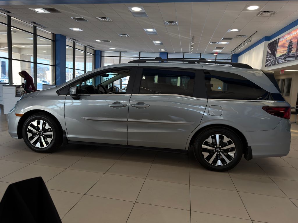 Thumbnail: 2026 Honda Odyssey - 2