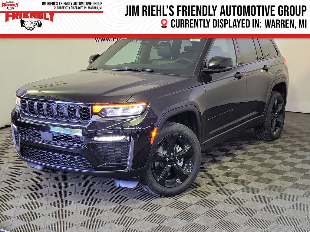 Diamond Black Crystal Pearlcoat 2026 Jeep Grand Cherokee SUV / Crossover Four-Wheel Drive 8-Speed Automatic