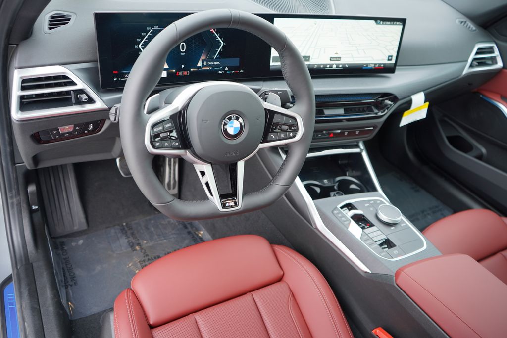 Thumbnail: 2025 BMW 3 Series - 12