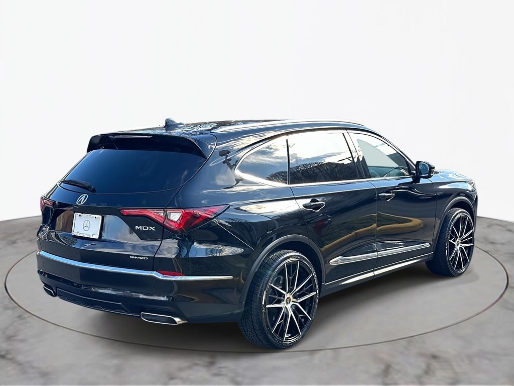 Thumbnail: 2022 Acura MDX - 9