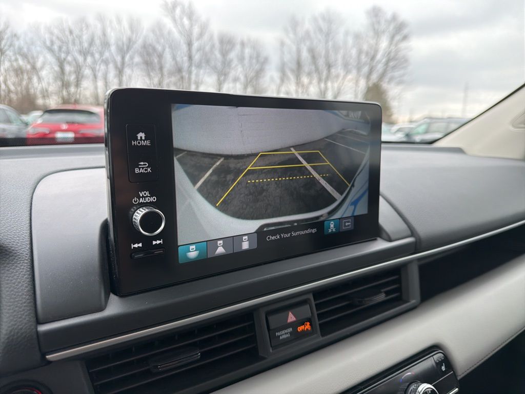 Thumbnail: 2023 Honda Pilot - 31