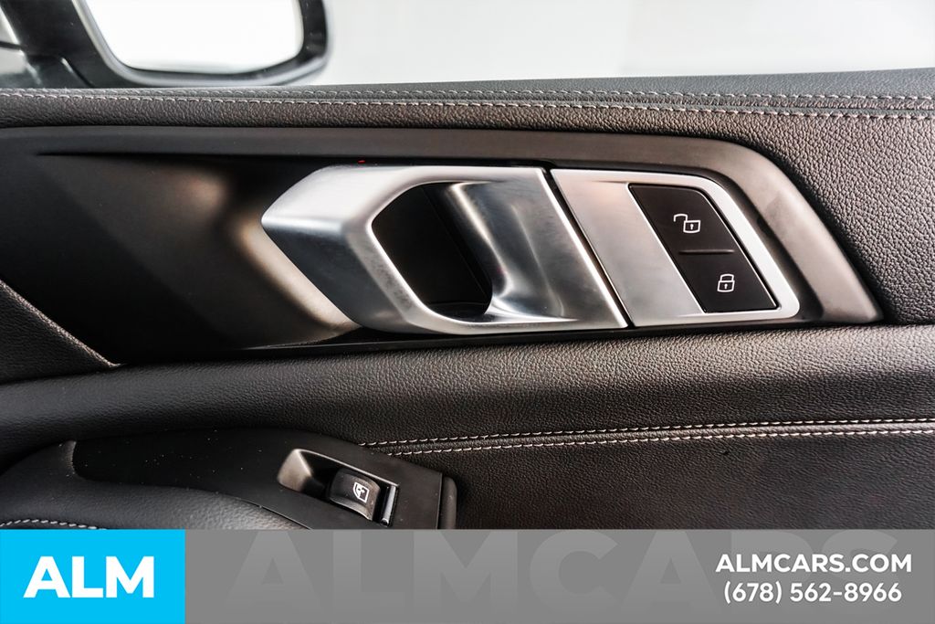 Used 2022 White BMW xDrive40i image 48