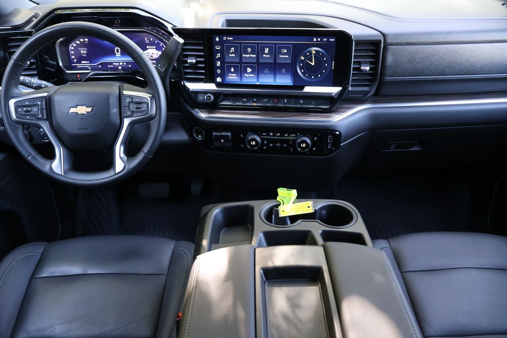 Thumbnail: 2024 Chevrolet Silverado 1500 - 18