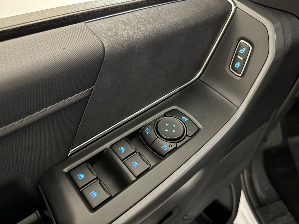 New 2026 White Ford XLT image 23