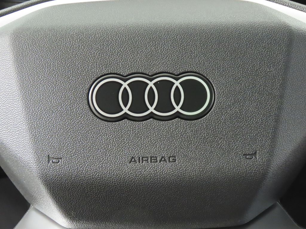 Thumbnail: 2023 Audi Q4 e-tron - 17
