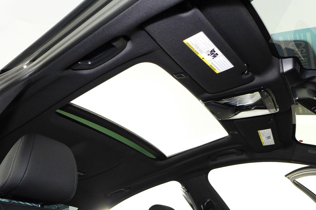 2022 BMW 5 Series 530e iPerformance 17