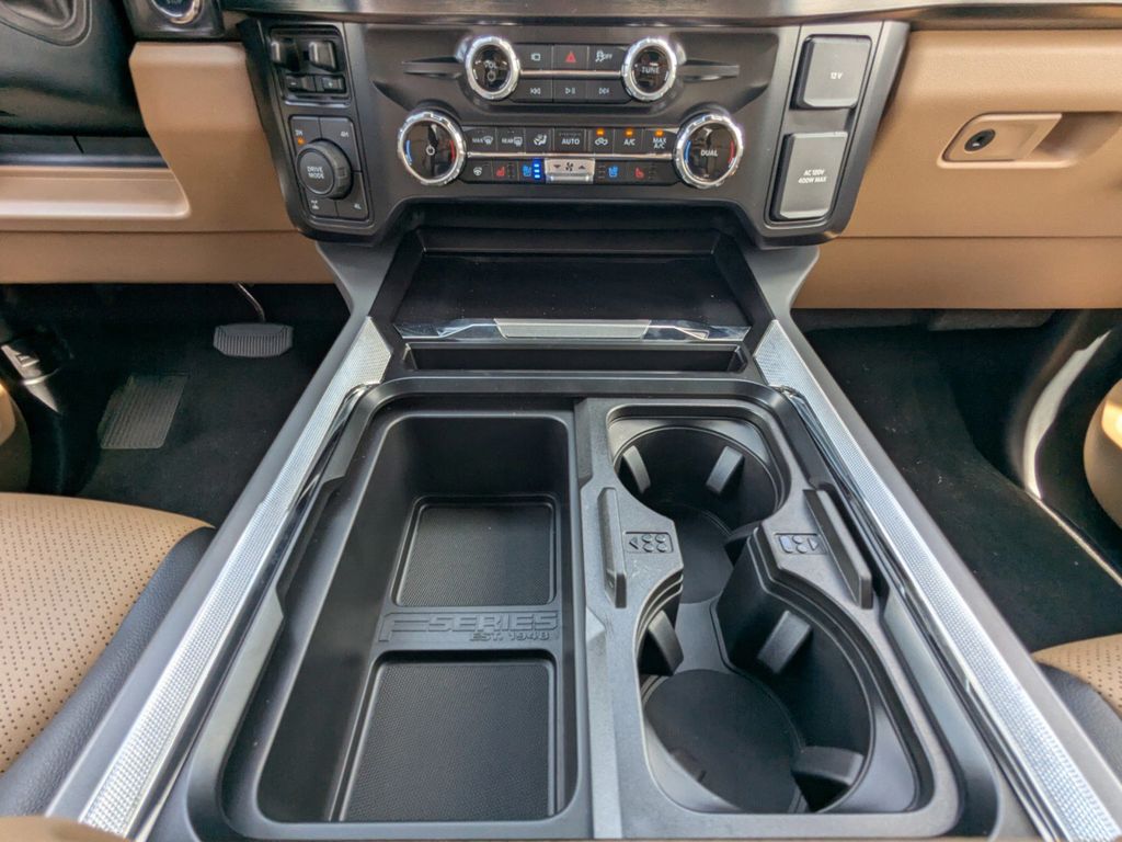 2025 Ford F-250 Super Duty Lariat