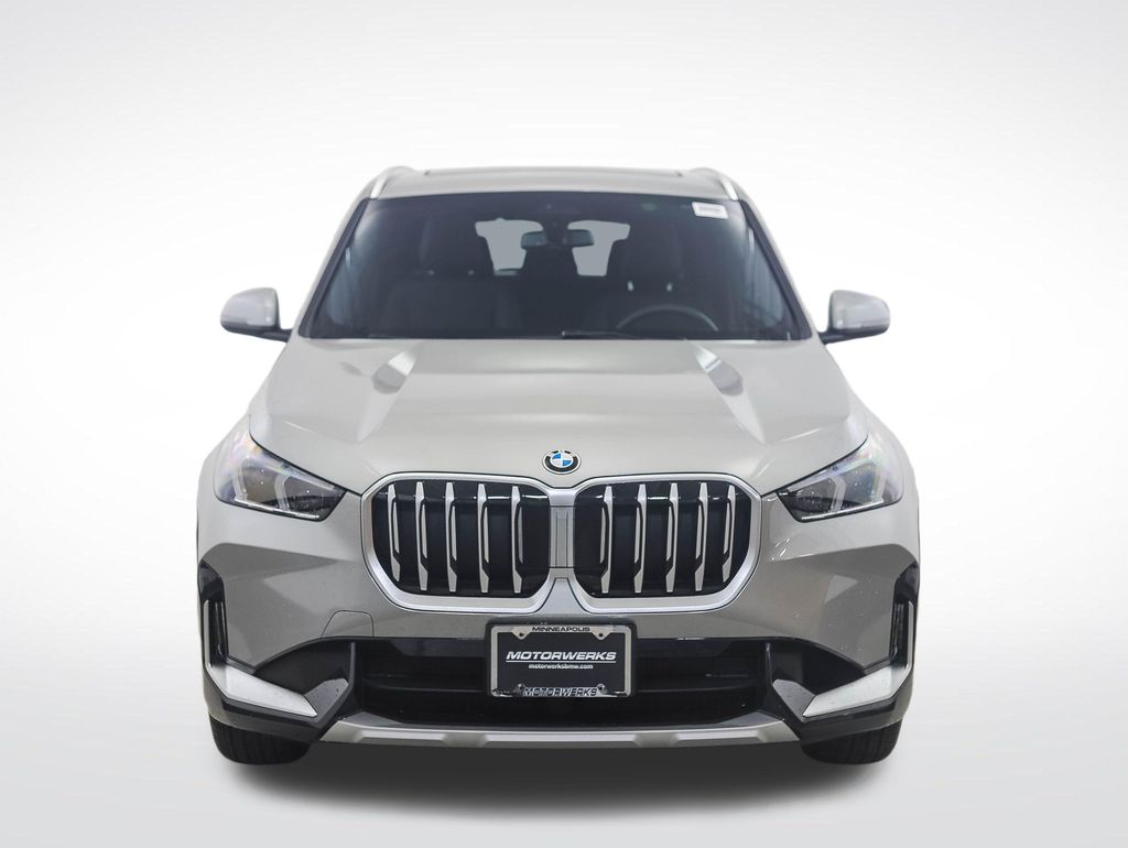 Thumbnail: 2026 BMW X1 - 8