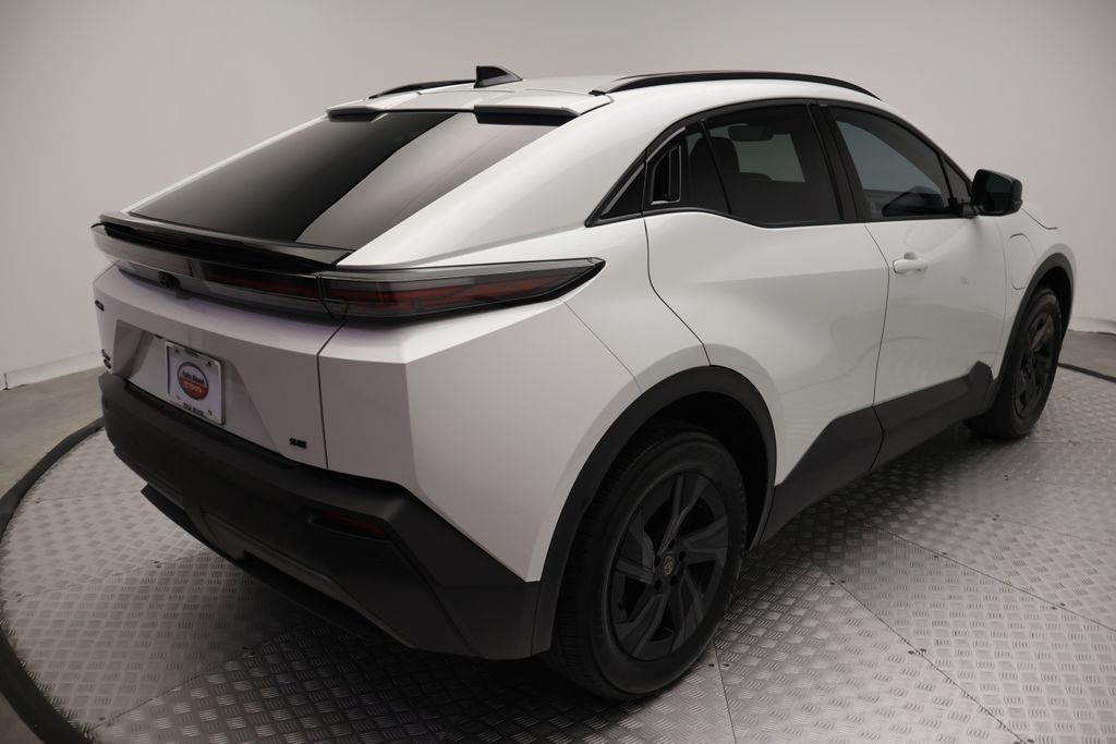 Thumbnail: 2026 Toyota C-HR - 8