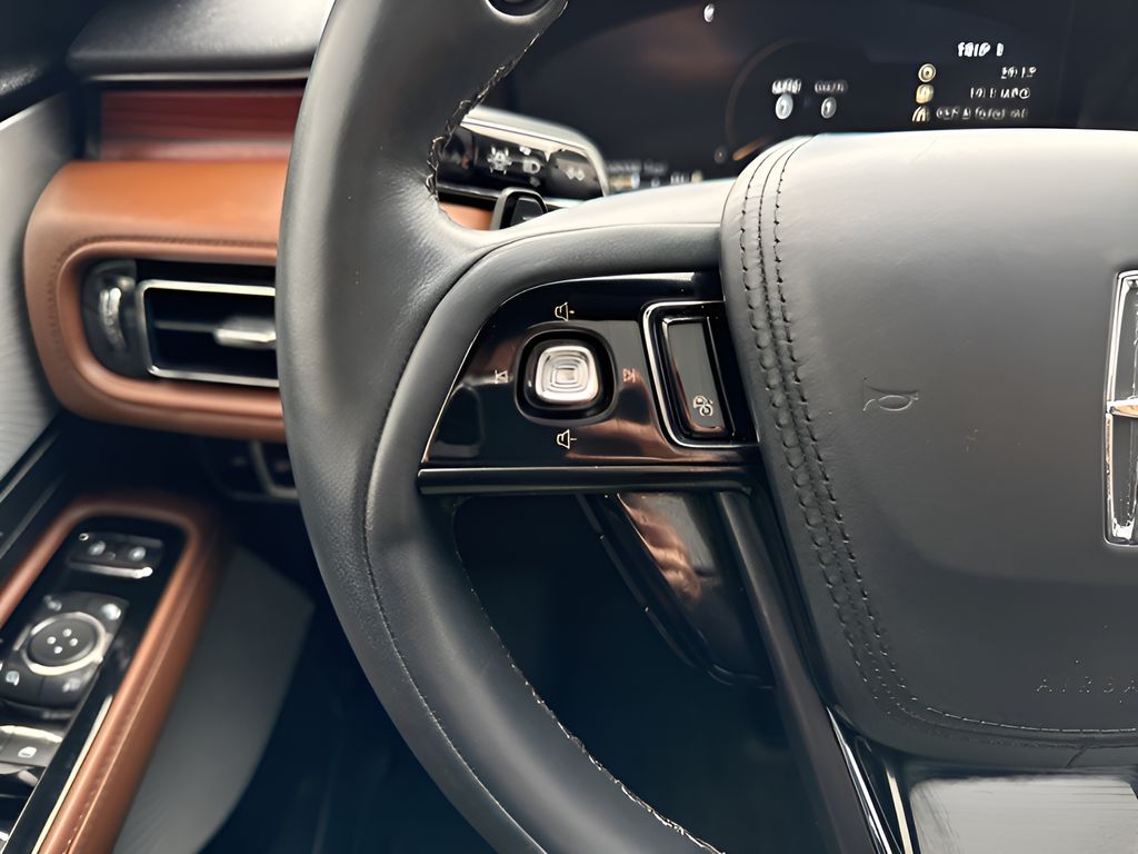2023 Lincoln Aviator