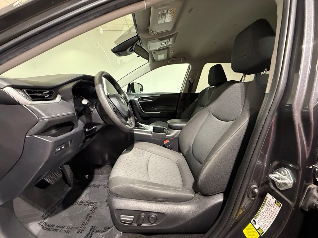 Thumbnail: 2024 Toyota RAV4 - 13