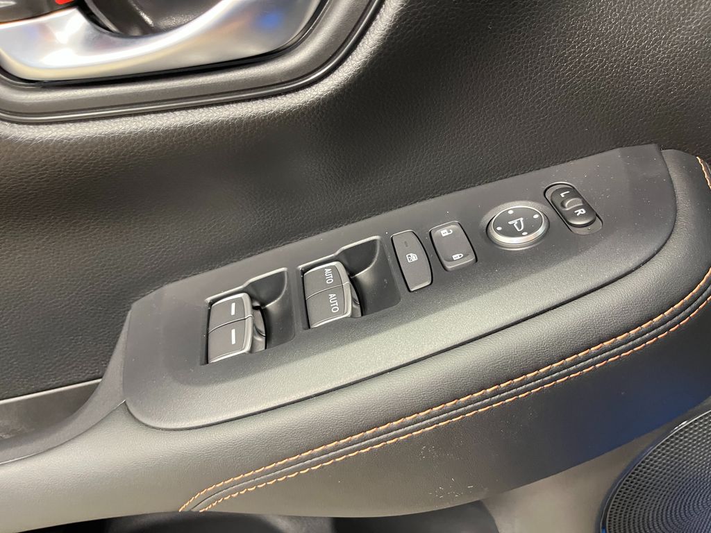 2026 Honda HR-V Sport - Photo 13