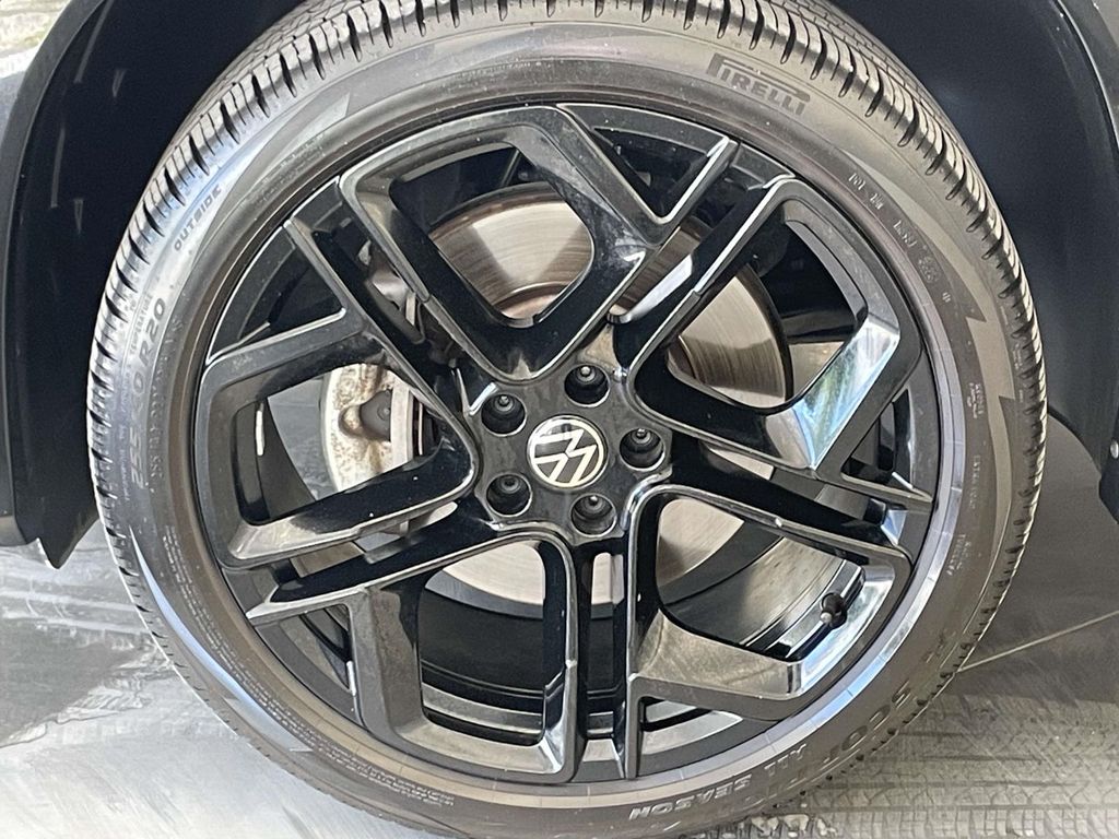 2026 Volkswagen Tiguan 2.0T SE R-Line Black - 10