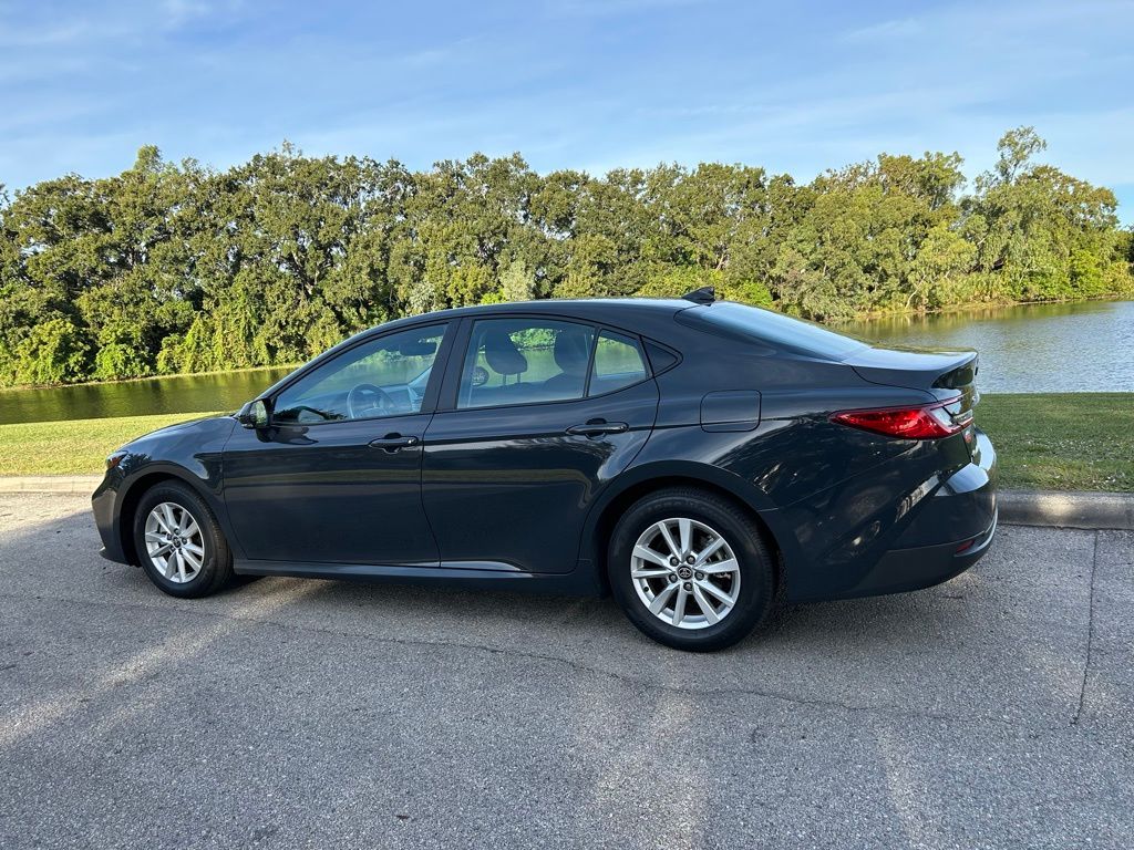 Thumbnail: 2025 Toyota Camry - 3