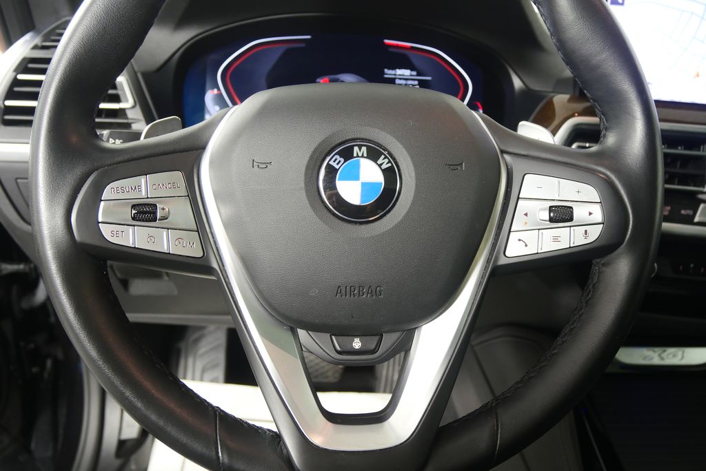 Thumbnail: 2024 BMW X4 - 18
