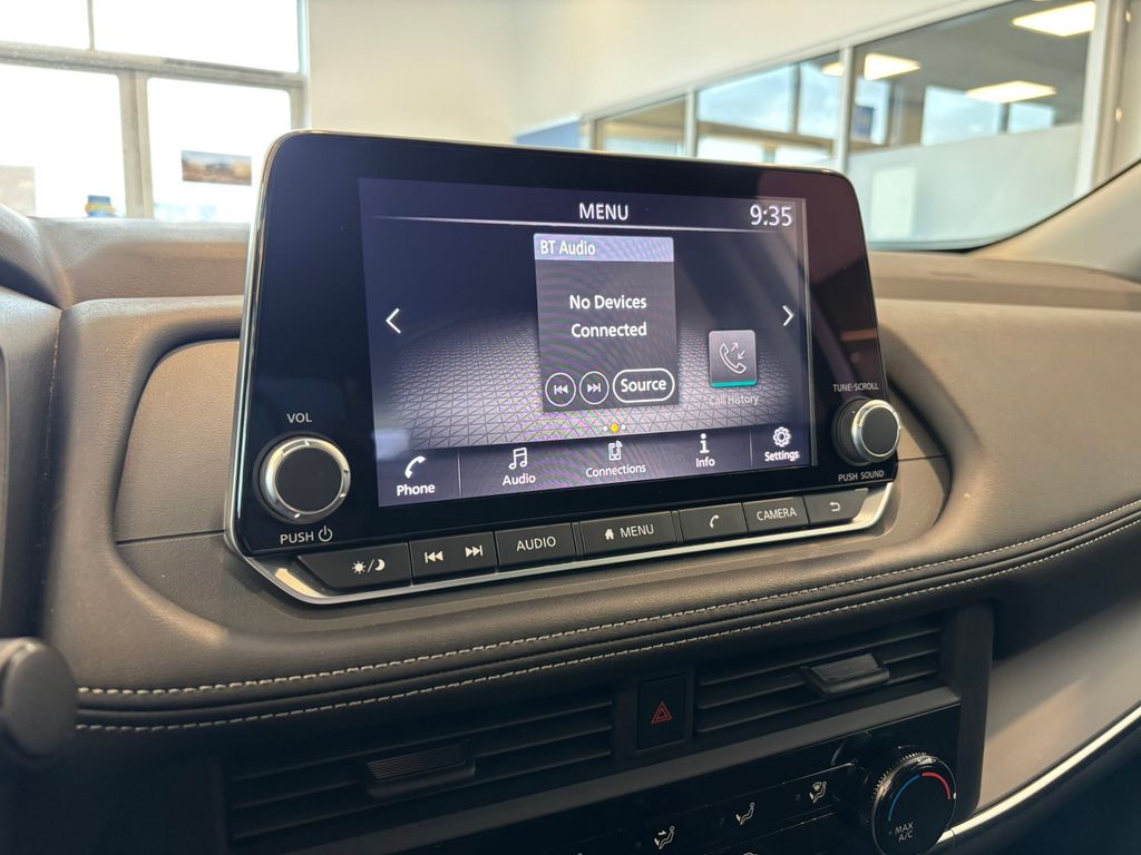 2025 Nissan Rogue S