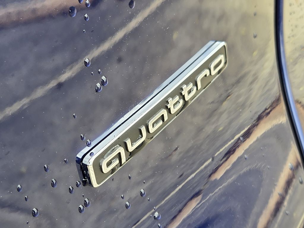 new 2025 Audi Q5 car, priced at $59,850