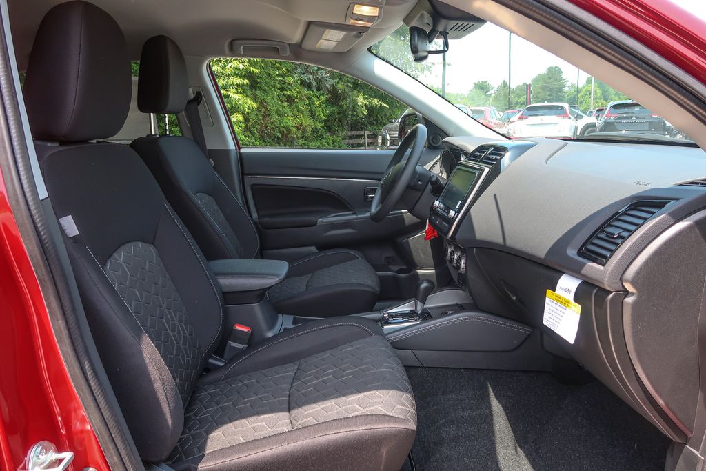 2026 Mitsubishi Outlander Sport 2.0 ES