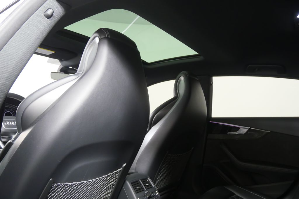 Thumbnail: 2021 Audi RS 5 - 15