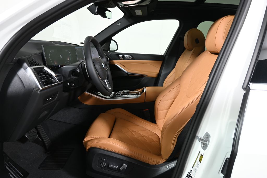 Thumbnail: 2026 BMW X5 - 3