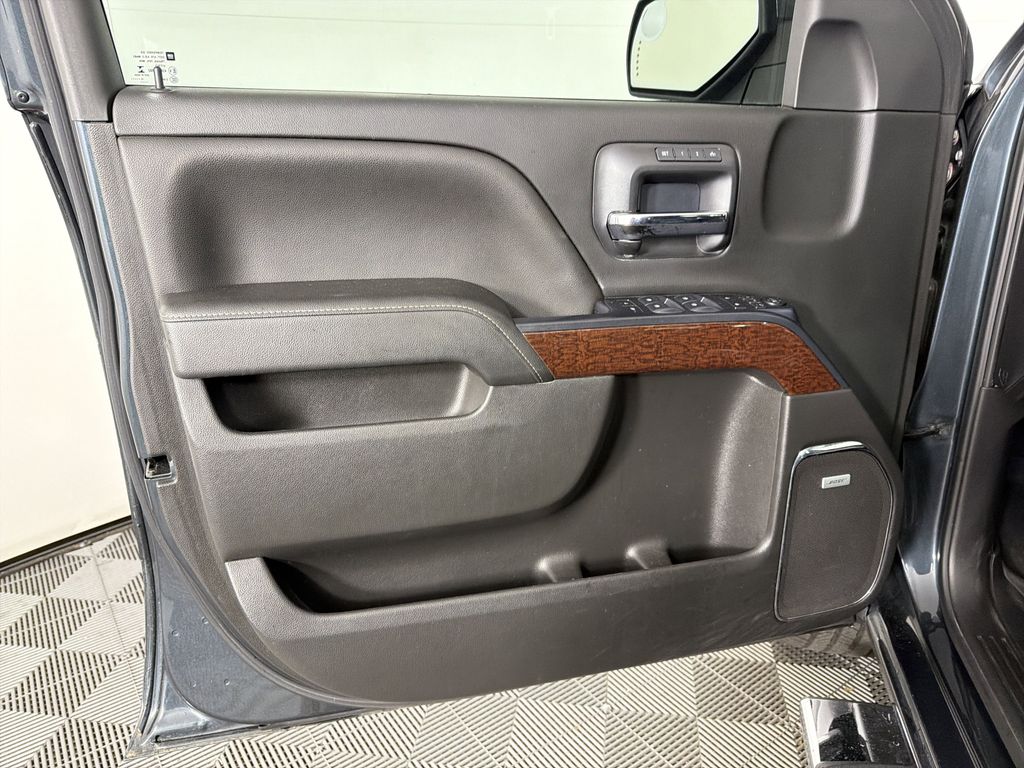 used 2018 GMC Sierra 1500 car, priced at $24,900