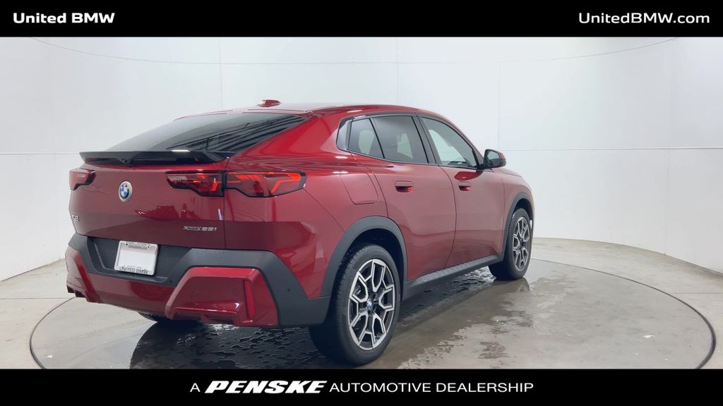 Thumbnail: 2025 BMW X2 - 8