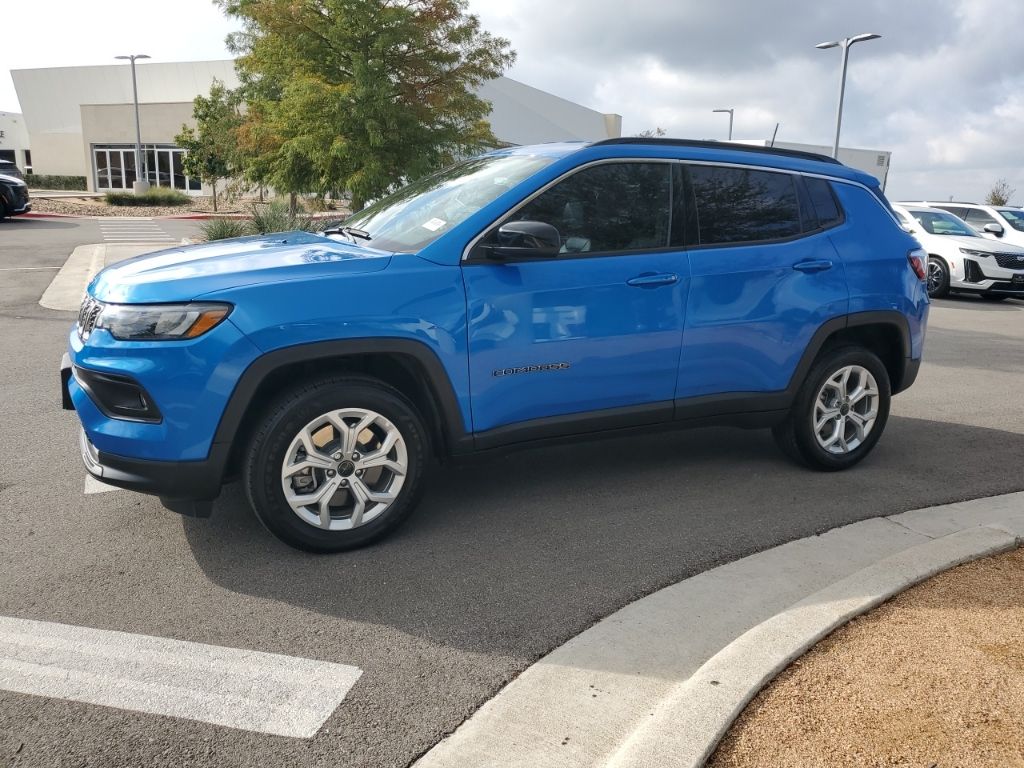 Used Car 2025 Jeep Compass  Latitude For Sale Under $25,000 In Austin, Texas