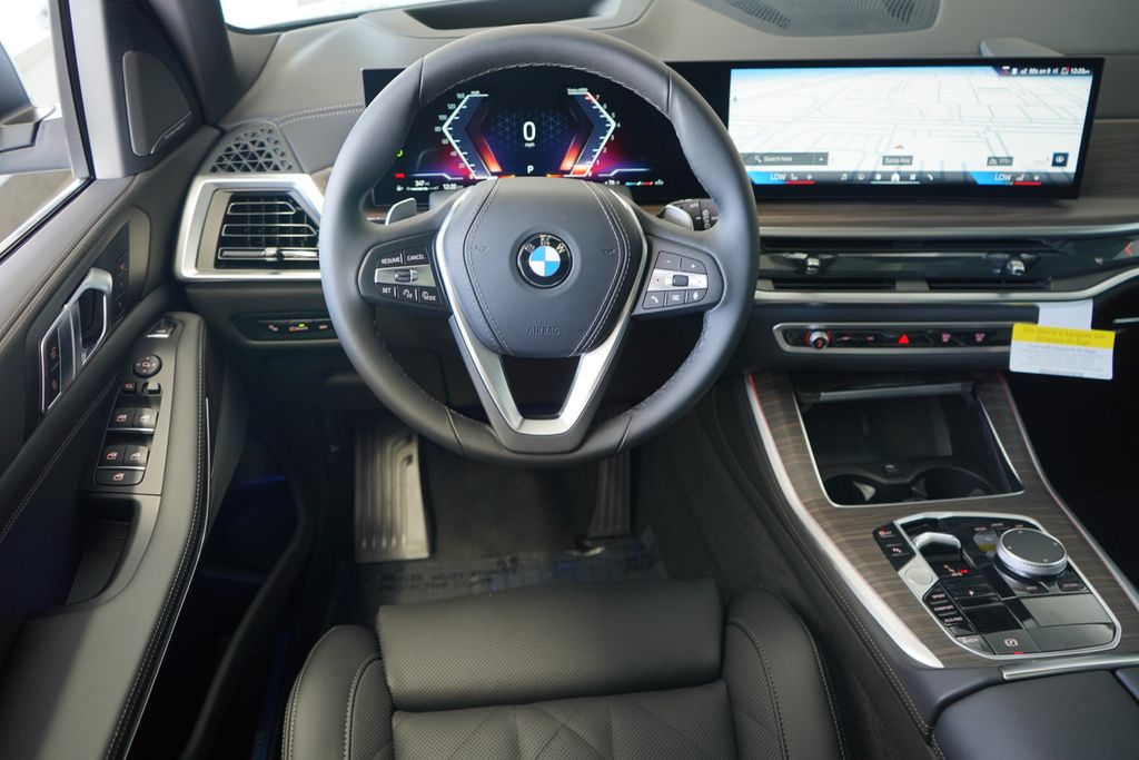 Thumbnail: 2026 BMW X5 - 16