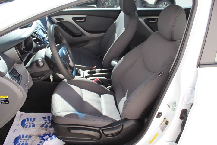 Used Car 2016 Hyundai Elantra  Se For Sale Under $10,000 In Georgetown, Texas