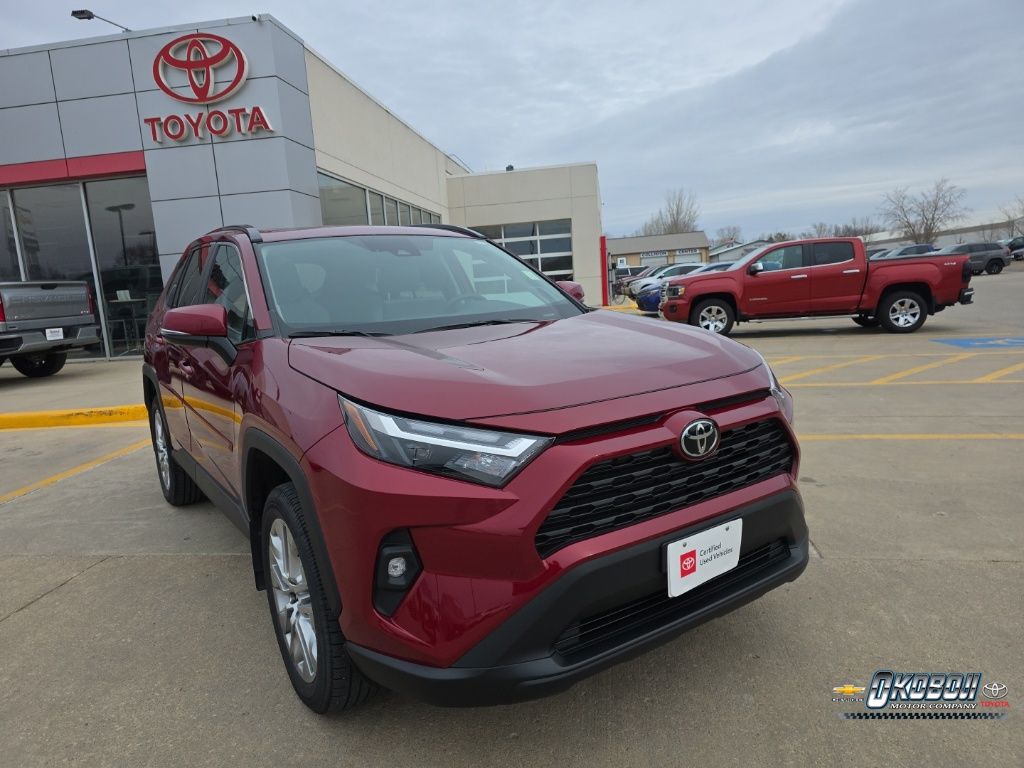 View vehicle photo 7