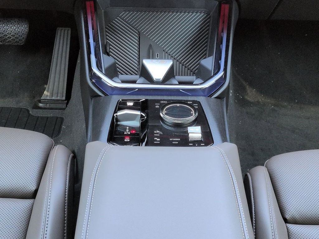 New 2026 Black BMW 30 xDrive image 19
