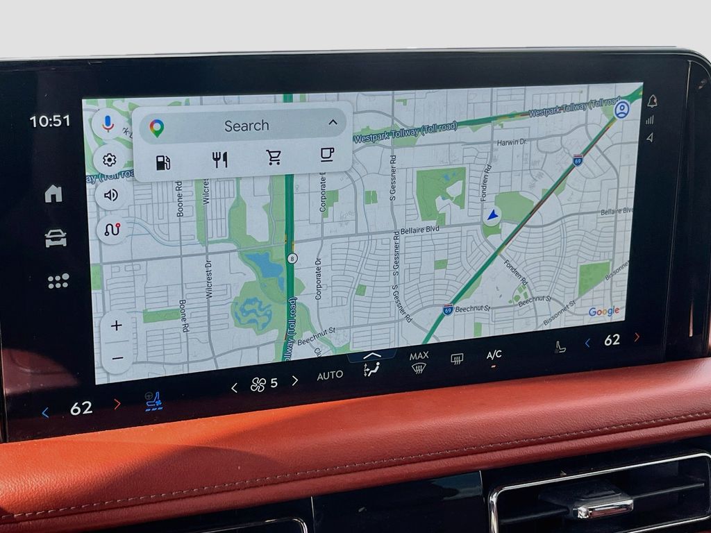 2025 Lincoln Aviator Reserve White at AutoSavvy Houston Southwest