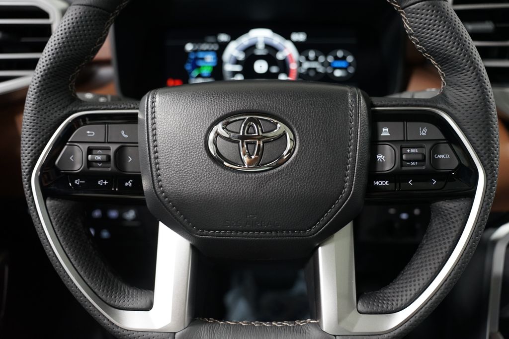 Thumbnail: 2025 Toyota Tundra - 13