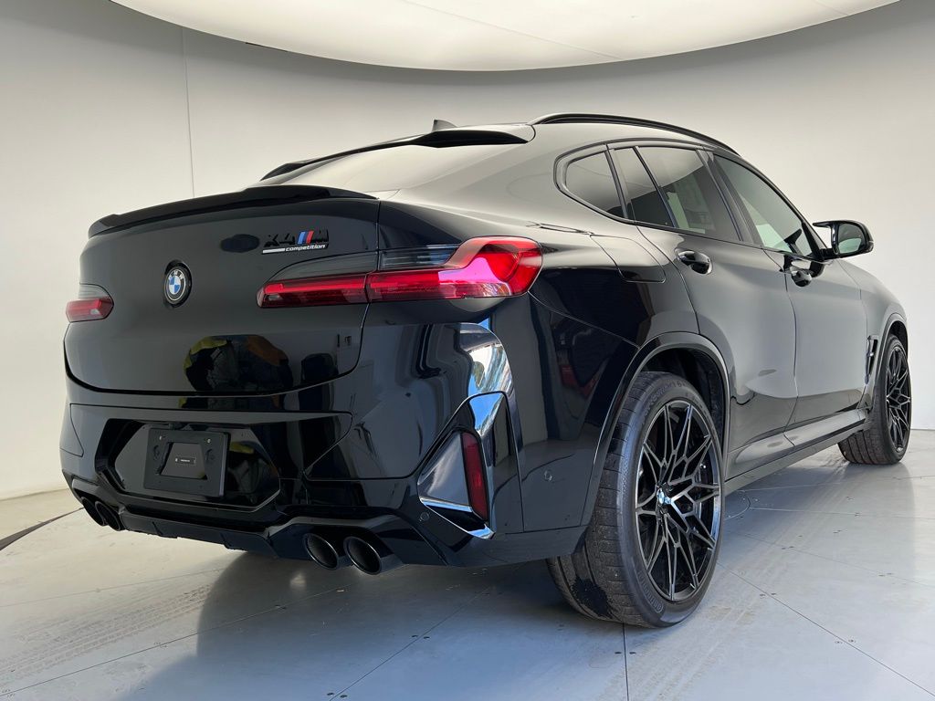 Thumbnail: 2024 BMW X4 - 3