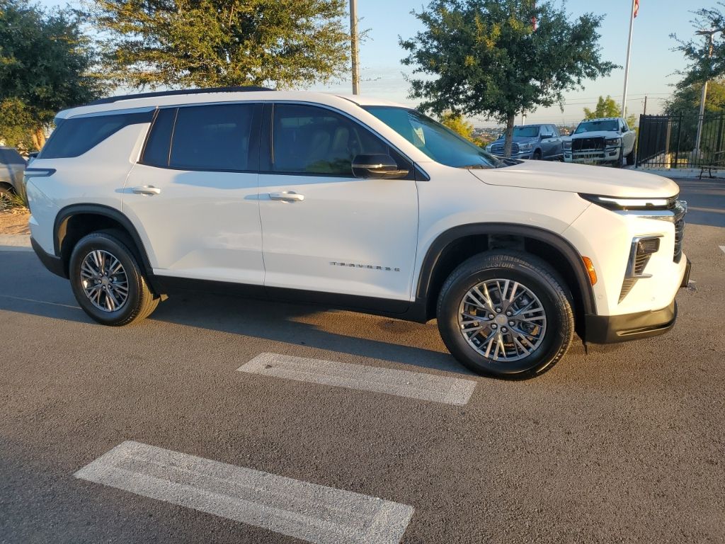 Used Car 2024 Chevrolet Traverse  Lt For Sale Under $40,000 In Austin, Texas
