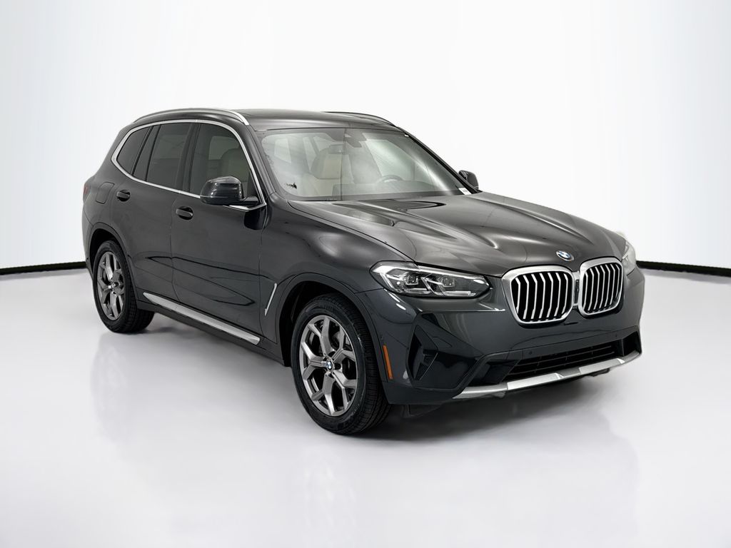 Thumbnail: 2023 BMW X3 - 3