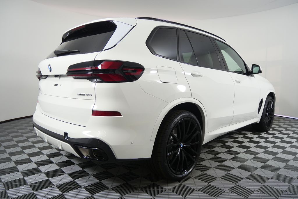 Thumbnail: 2026 BMW X5 - 3