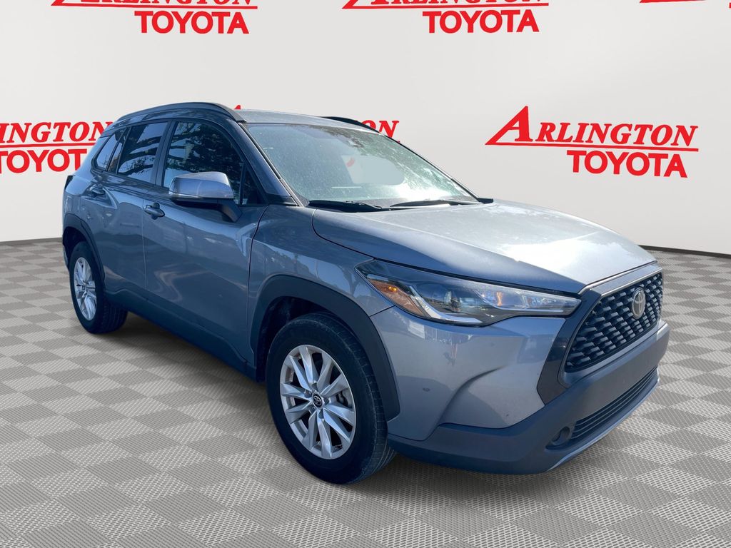 2022 Toyota Corolla Cross LE
