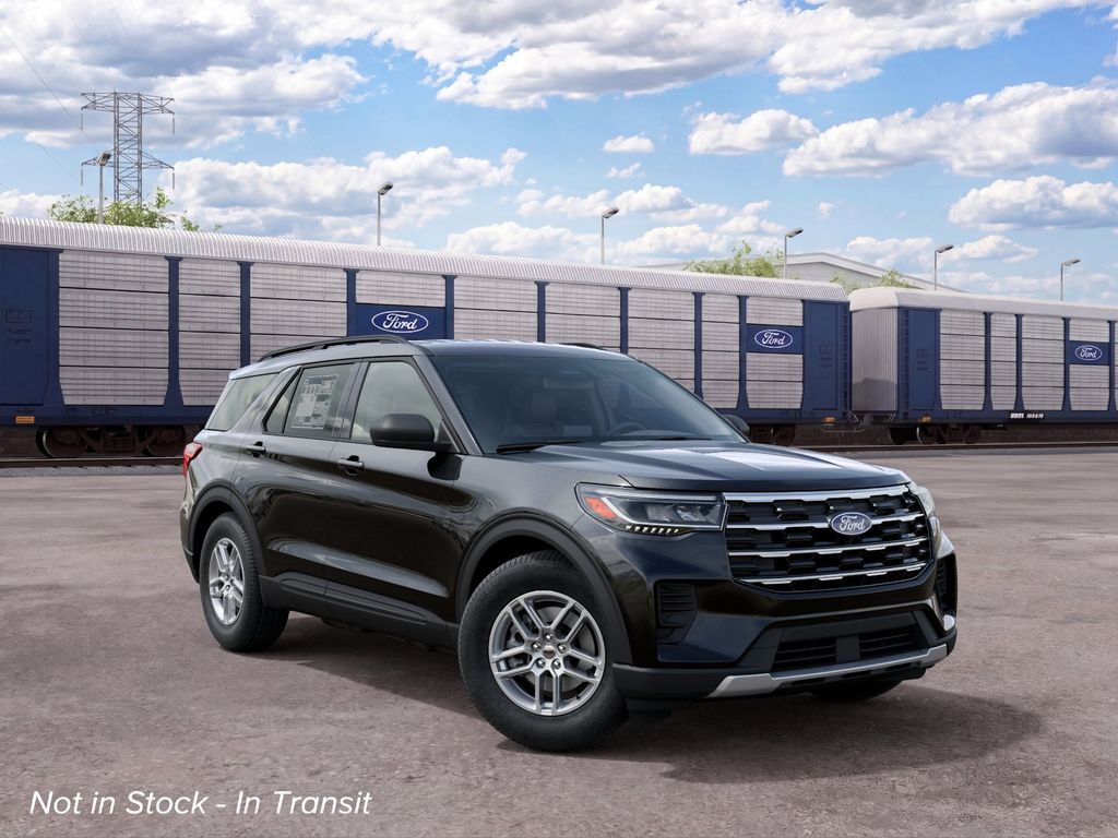 New 2027 Black Ford Active image 4