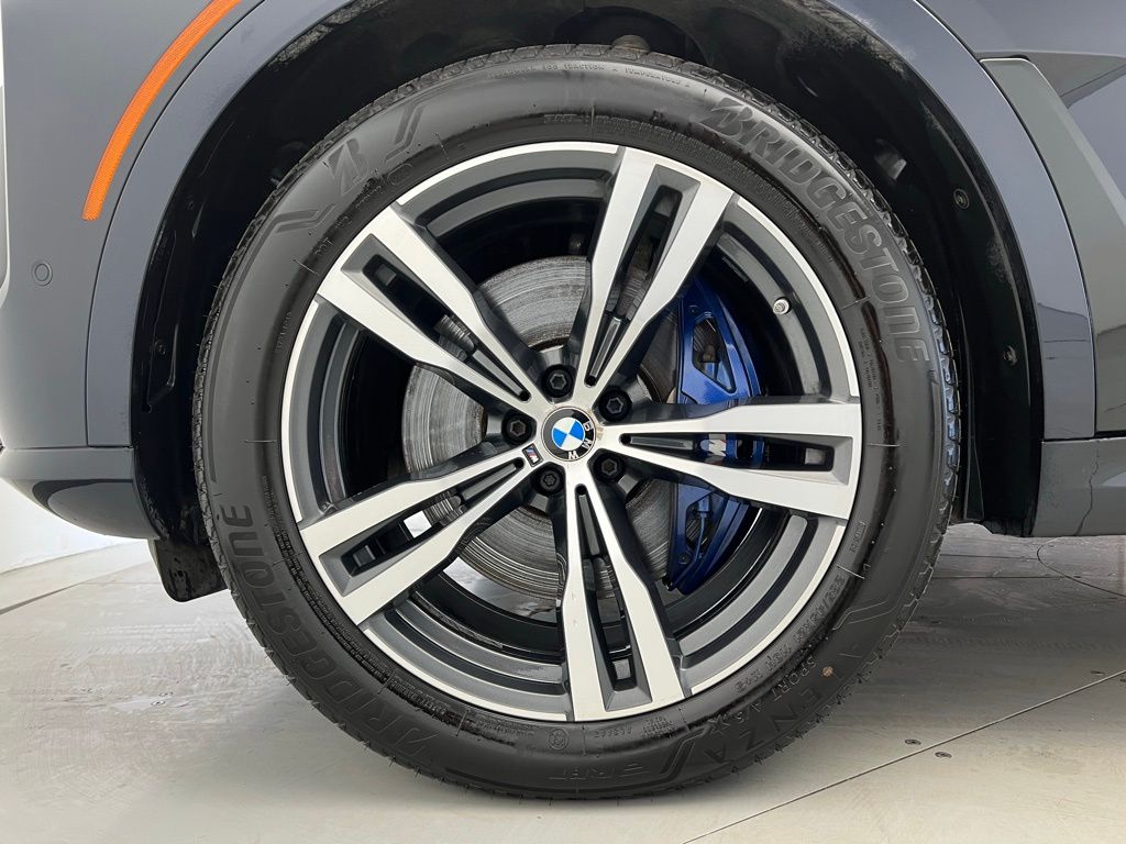 Thumbnail: 2023 BMW X7 - 24