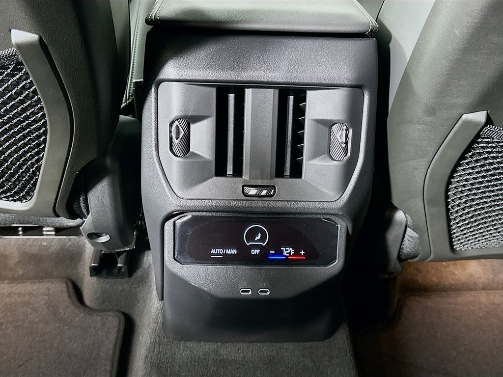 Thumbnail: 2026 BMW X3 - 18