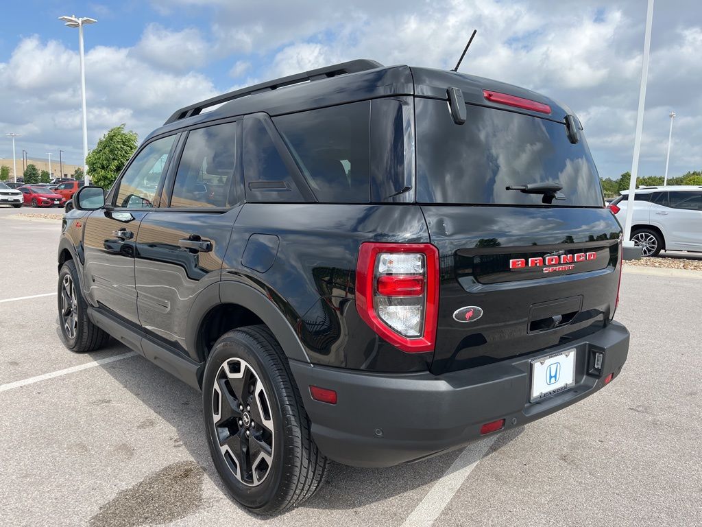 Thumbnail: 2022 Ford Bronco Sport - 6