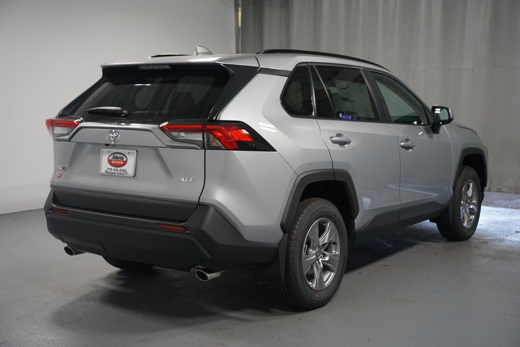 Thumbnail: 2025 Toyota RAV4 - 8