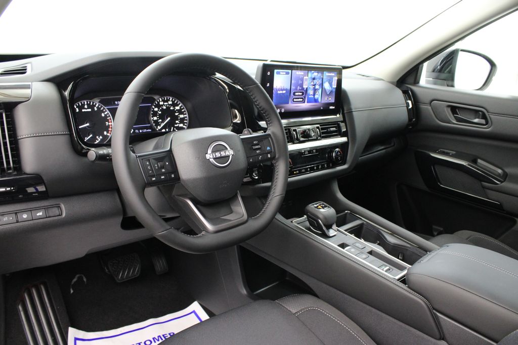 new 2026 Nissan Pathfinder car, priced at $39,010