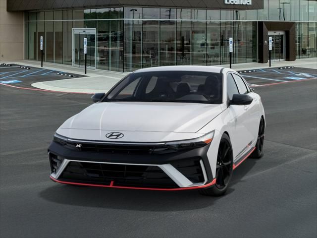 2025 Hyundai Elantra Base 6