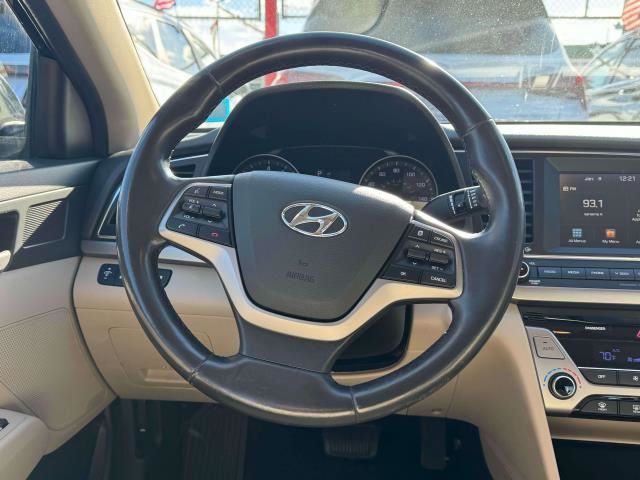 2017 Hyundai Elantra Value Edition 17